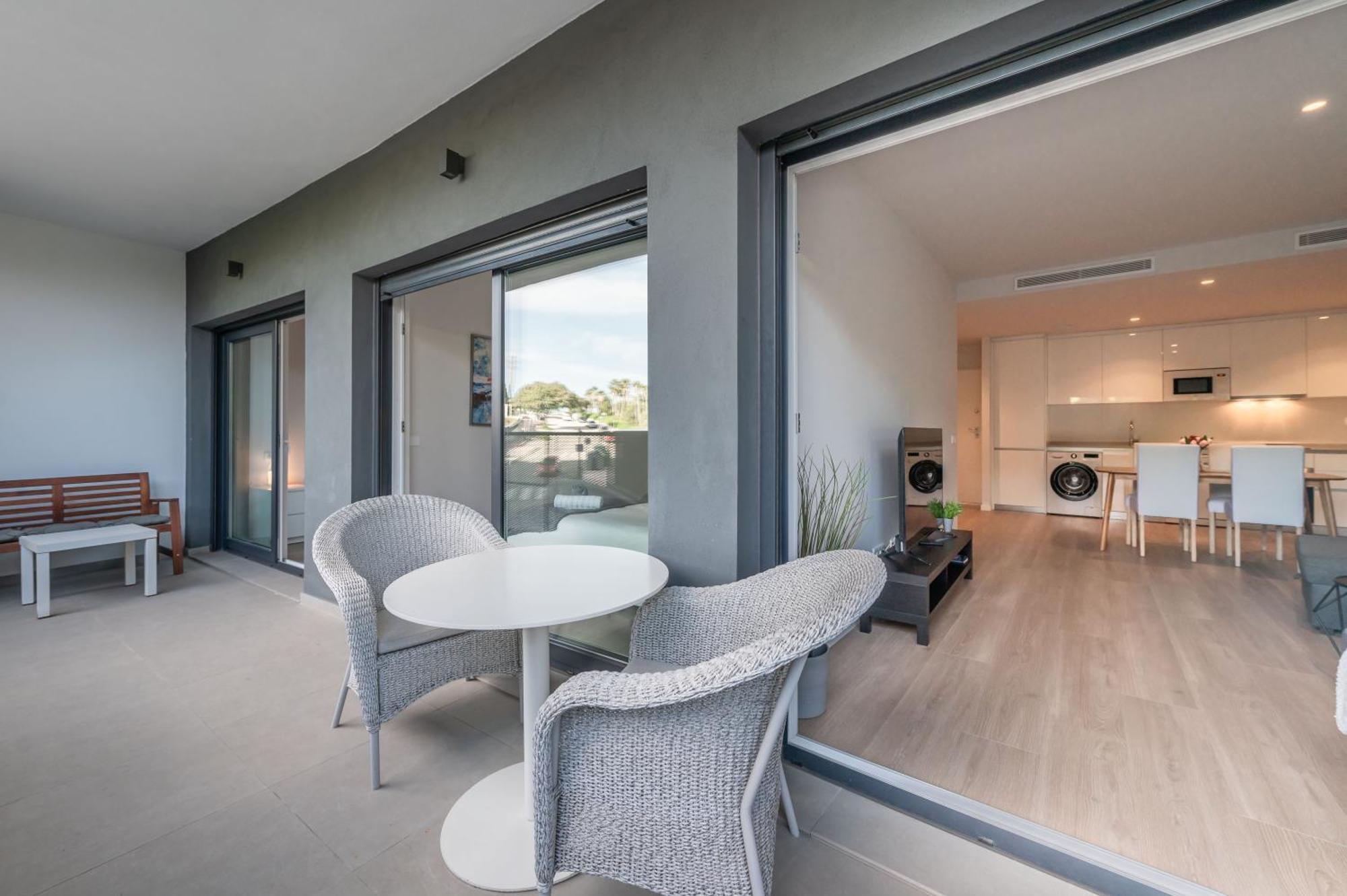 Estepona Wellingtonia المظهر الخارجي الصورة